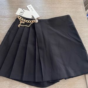 Zara high waisted skort
